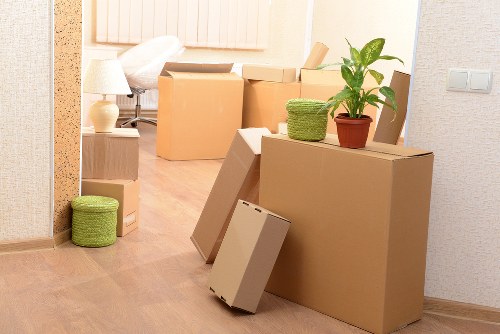 Space-saving office storage in Hatchend for productivity and organisation